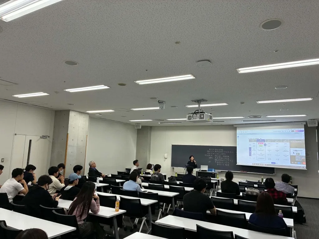 東洋大学法学部での講義の様子
